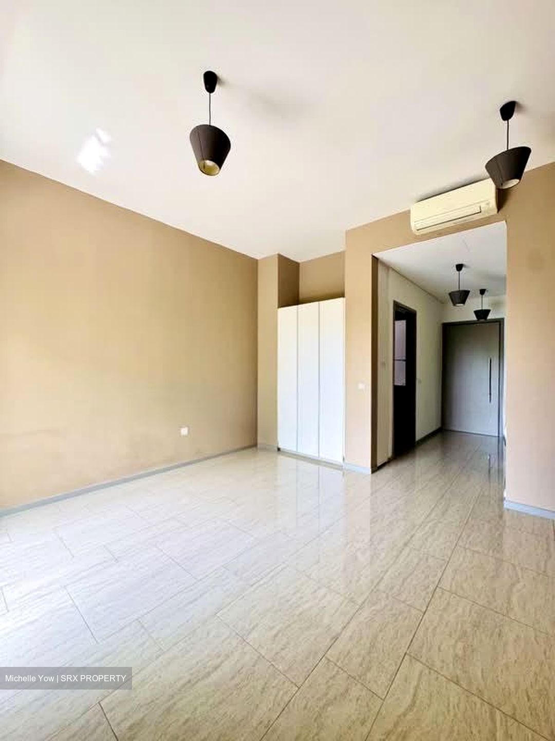 Stratum (D18), Condominium #587770591
